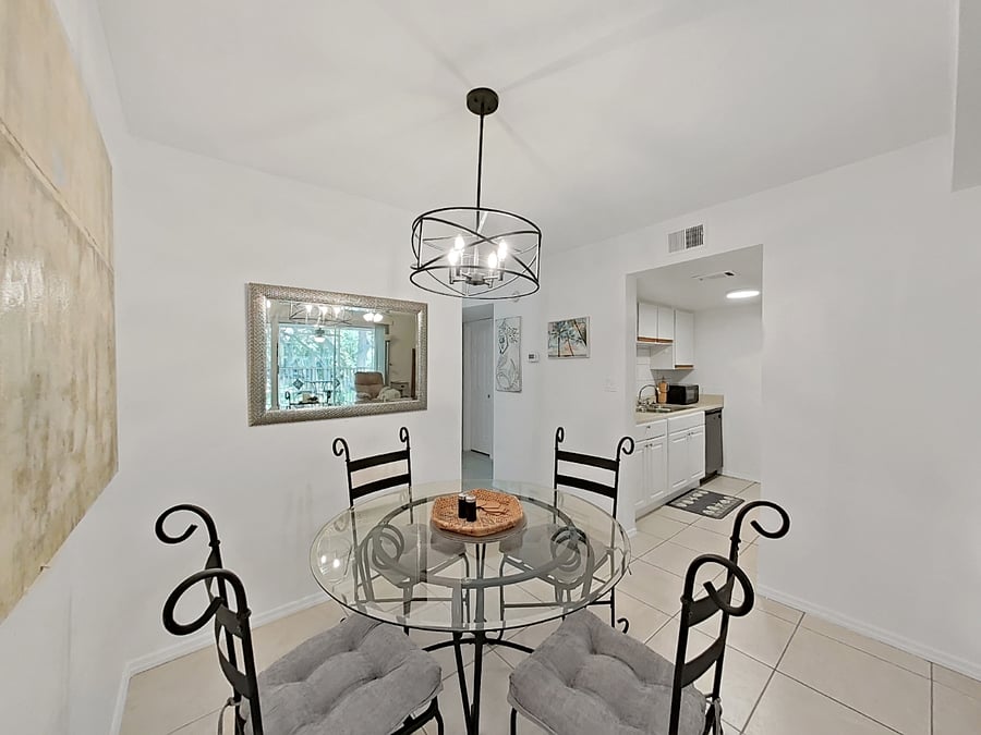 Furnished Finder property 1020001_1 photo 12