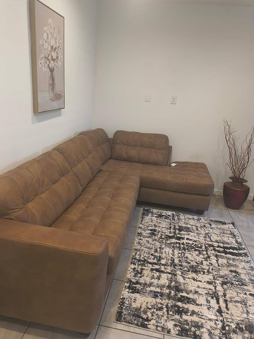 Furnished Finder property 1020104_1 photo 1