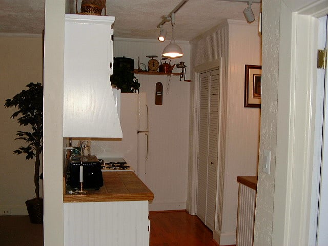 Furnished Finder property 1020144_1 photo 4