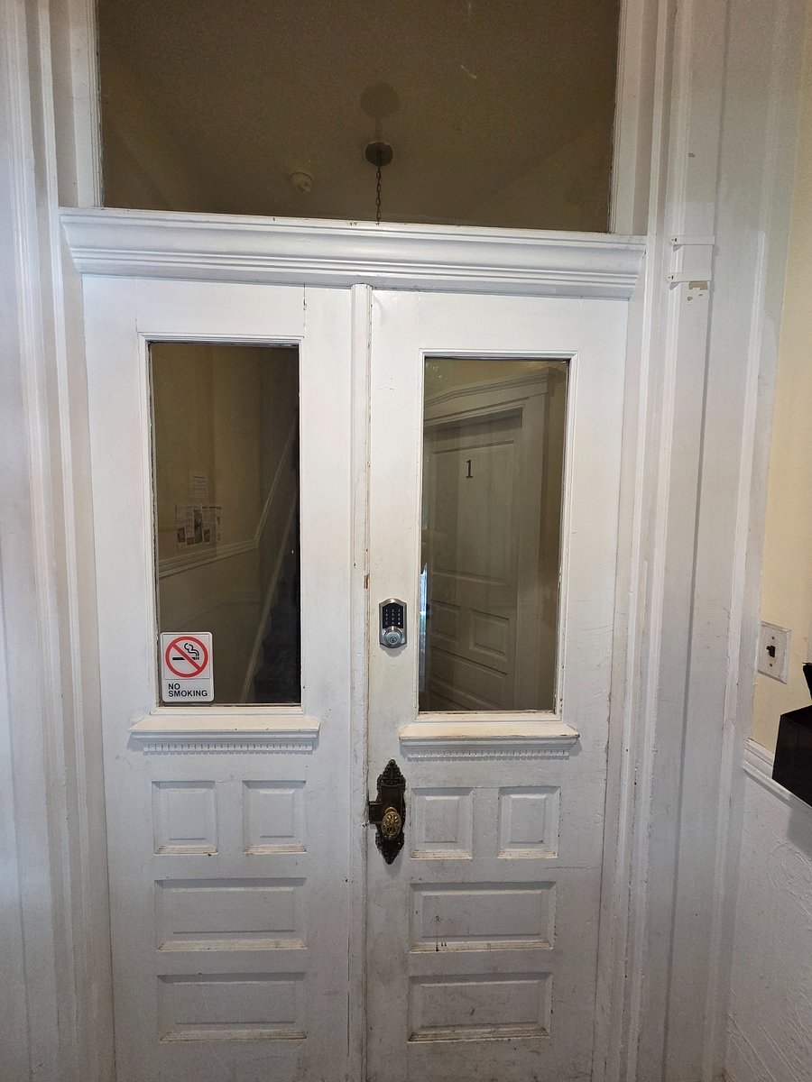 Furnished Finder property 1020157_1 photo 5