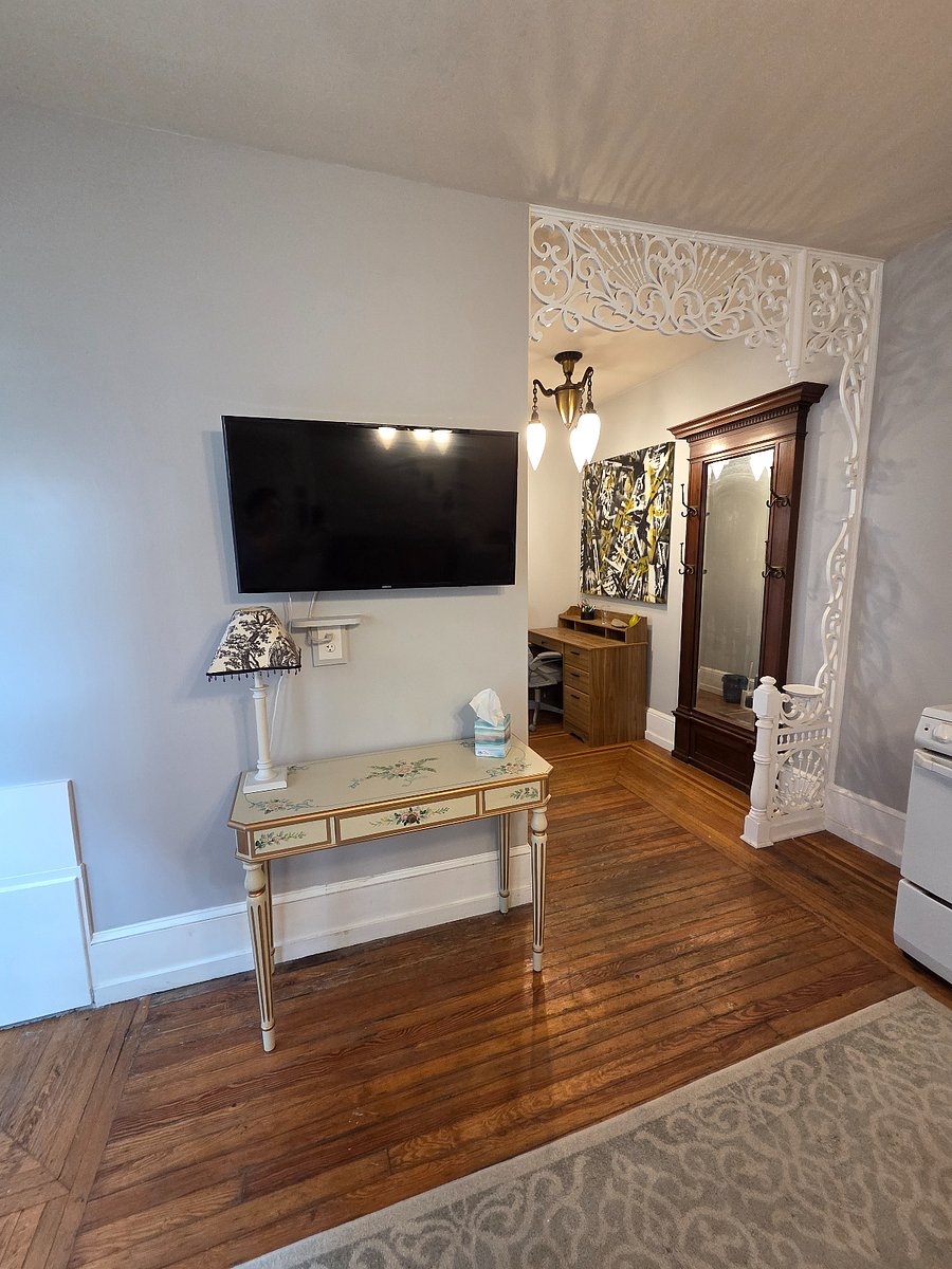 Furnished Finder property 1020157_1 photo 21