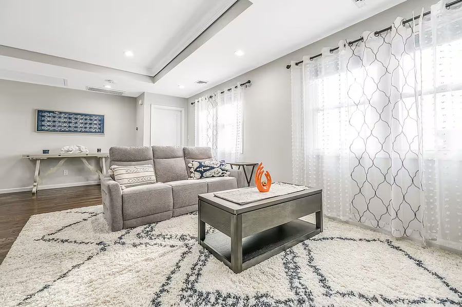Furnished Finder property 1020158_1 photo 2