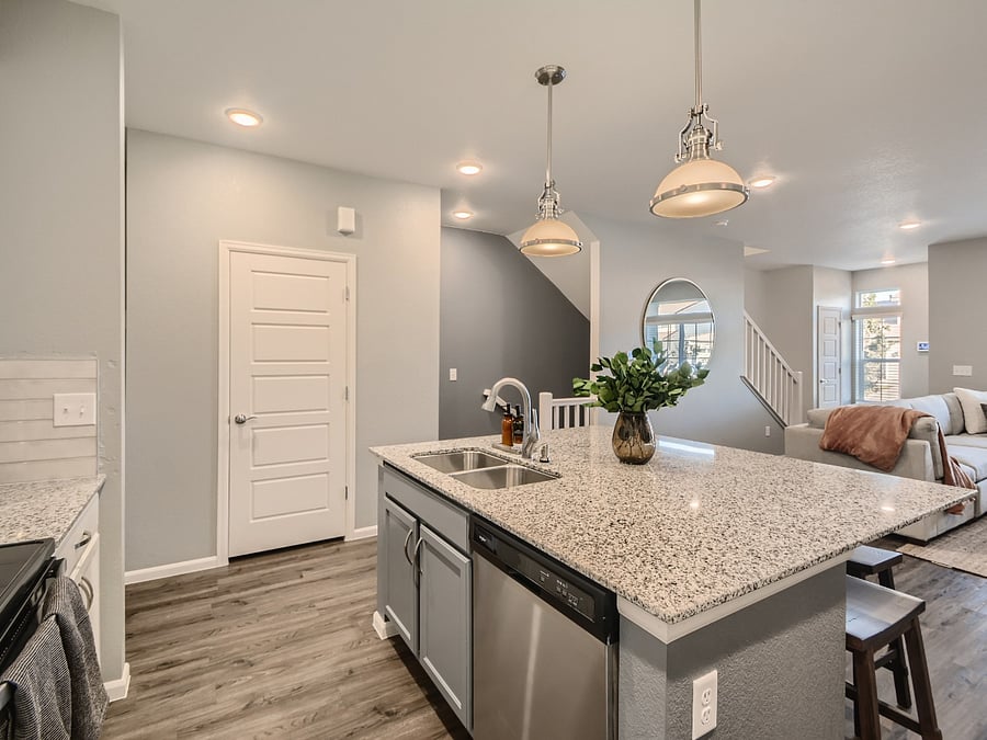 Furnished Finder property 1020173_1 photo 5