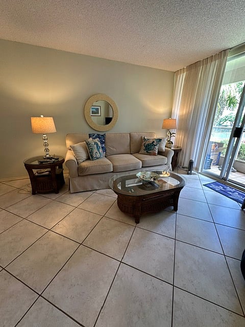 Furnished Finder property 1020185_1 photo 6