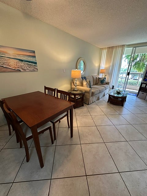 Furnished Finder property 1020185_1 photo 11