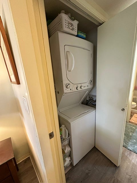 Furnished Finder property 1020185_1 photo 15