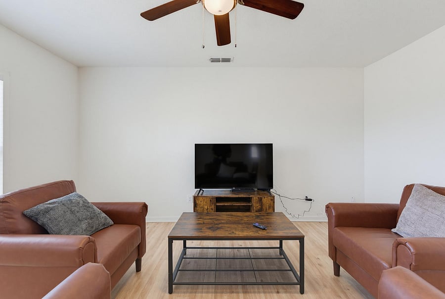 Furnished Finder property 1020198_1 photo 12