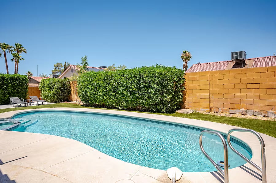 Furnished Finder property 1020202_1 photo 2