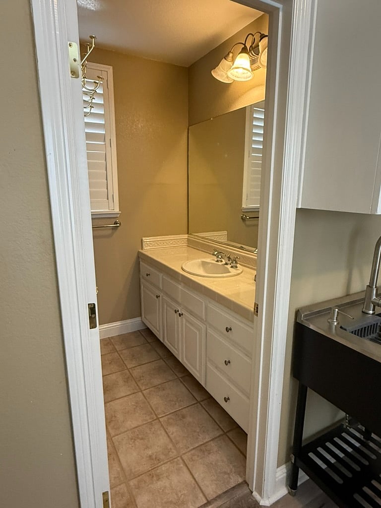 Furnished Finder property 1020218_1 photo 9