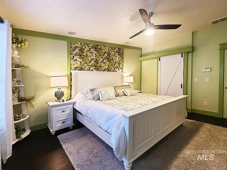 Furnished Finder property 1020224_1 photo 14