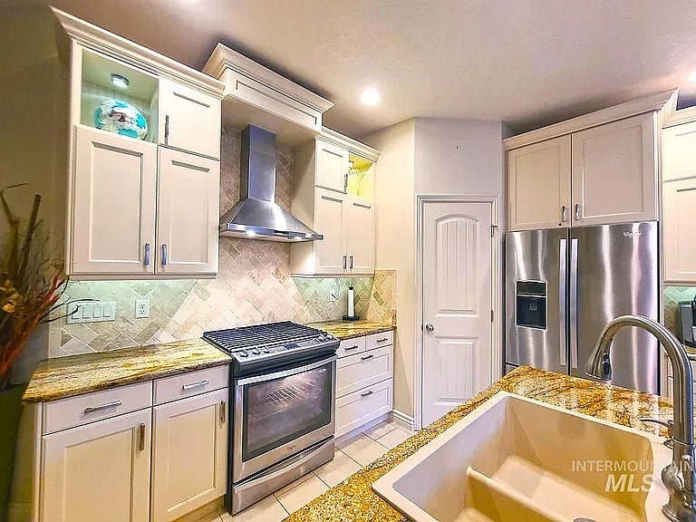 Furnished Finder property 1020224_1 photo 4