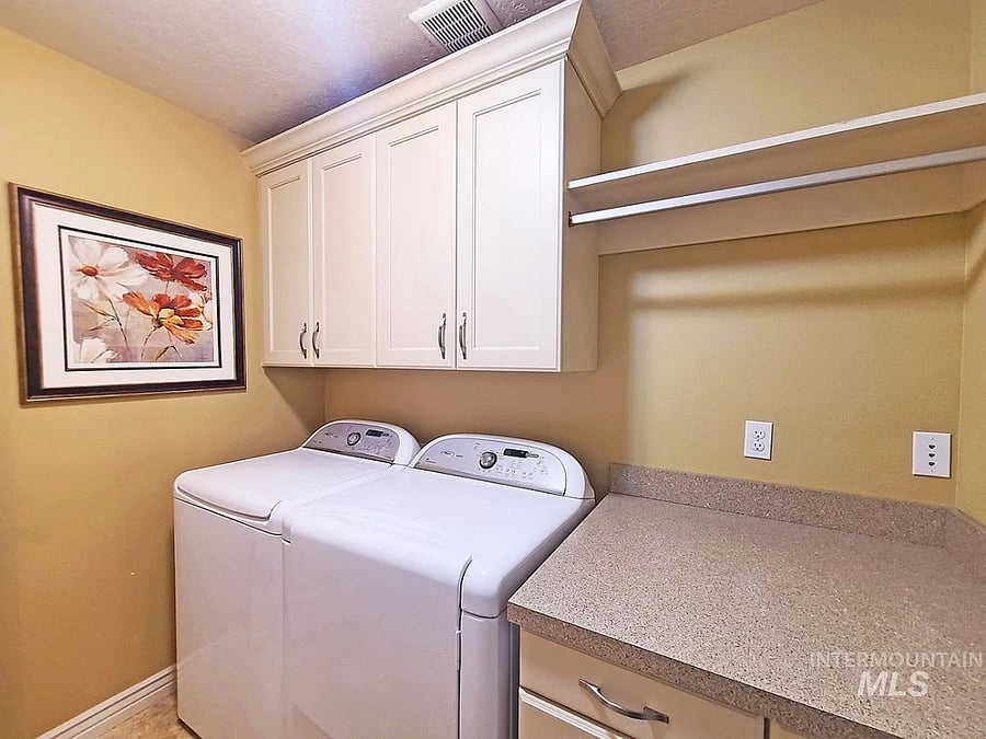 Furnished Finder property 1020224_1 photo 25