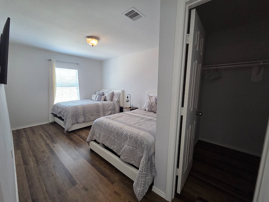 Furnished Finder property 1020243_1 photo 4