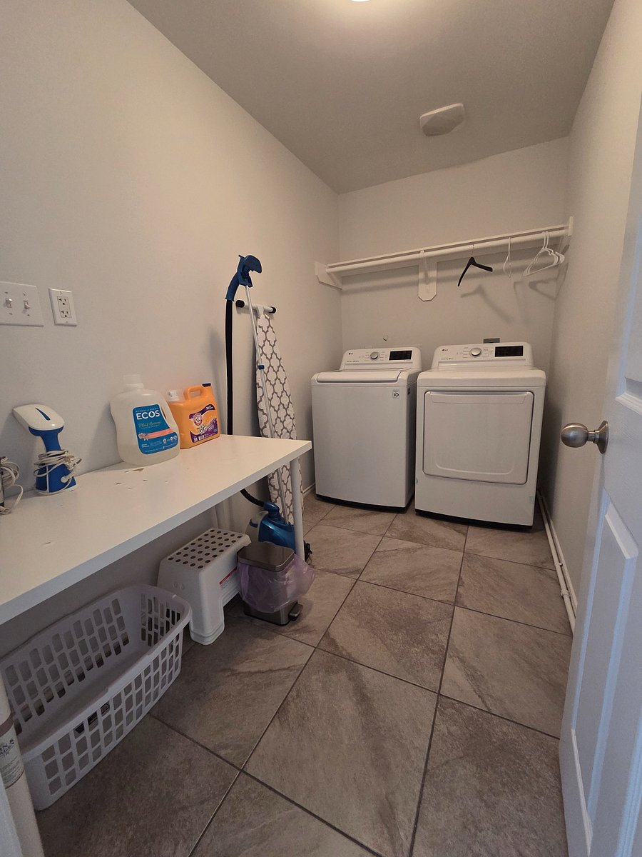 Furnished Finder property 1020243_1 photo 10