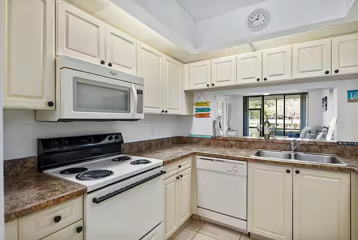 Furnished Finder property 1020245_1 photo 7