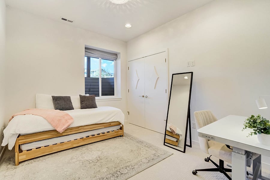 Furnished Finder property 1020248_1 photo 31
