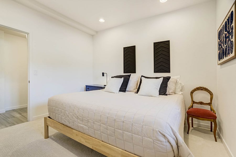 Furnished Finder property 1020248_1 photo 23