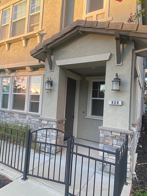 Furnished Finder property 1020255_1 photo 2