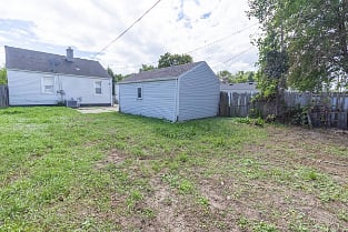 Furnished Finder property 1020258_1 photo 24