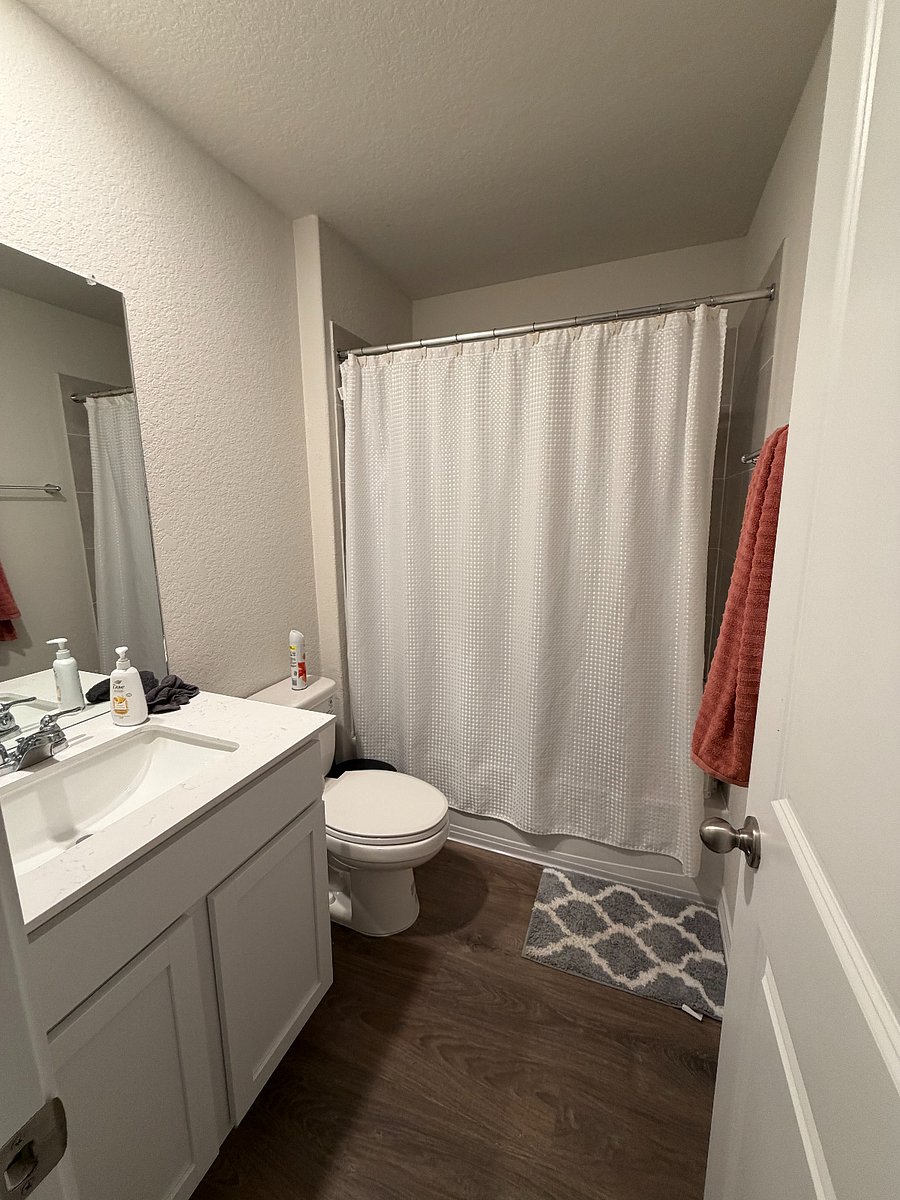 Furnished Finder property 1020263_1 photo 3