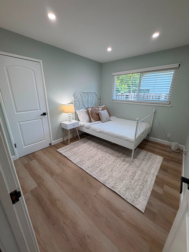 Furnished Finder property 1020285_1 photo 16