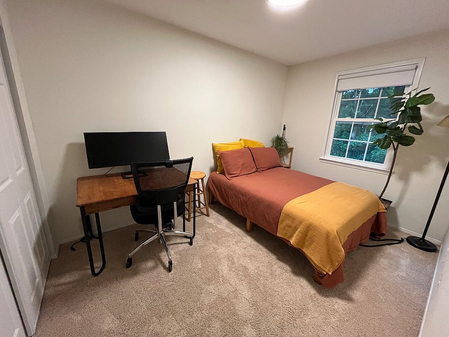 Second bedroom/office