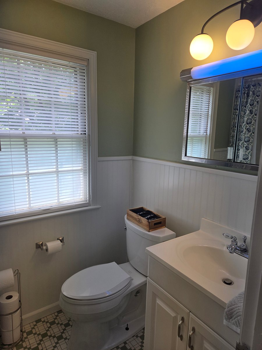 Furnished Finder property 1020288_1 photo 12