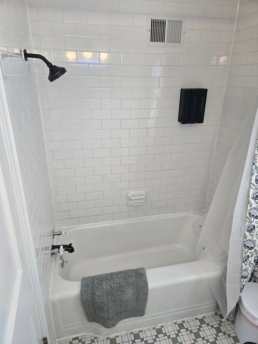 Furnished Finder property 1020288_1 photo 14