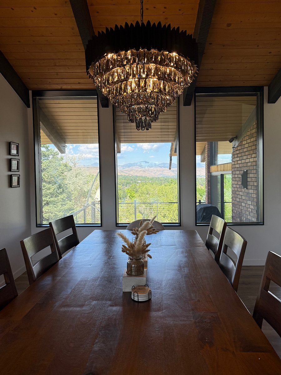 View from Dining Room of South and North Table Mesa.