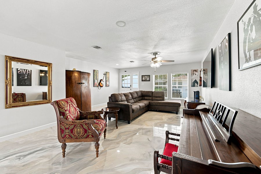 Furnished Finder property 1020301_1 photo 3
