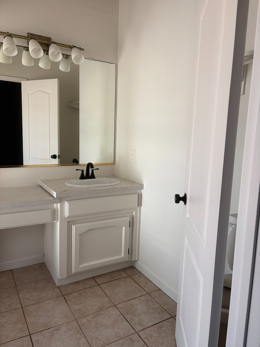 Furnished Finder property 1020306_1 photo 3