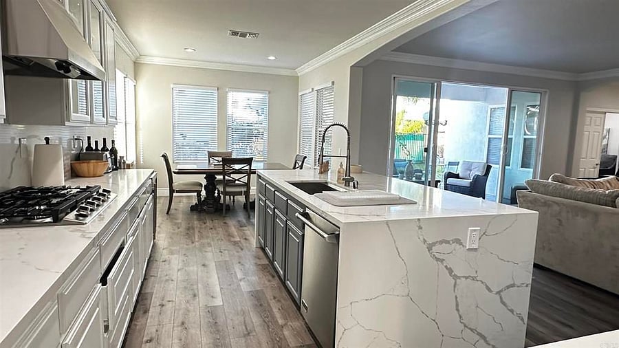 Furnished Finder property 1020313_1 photo 18