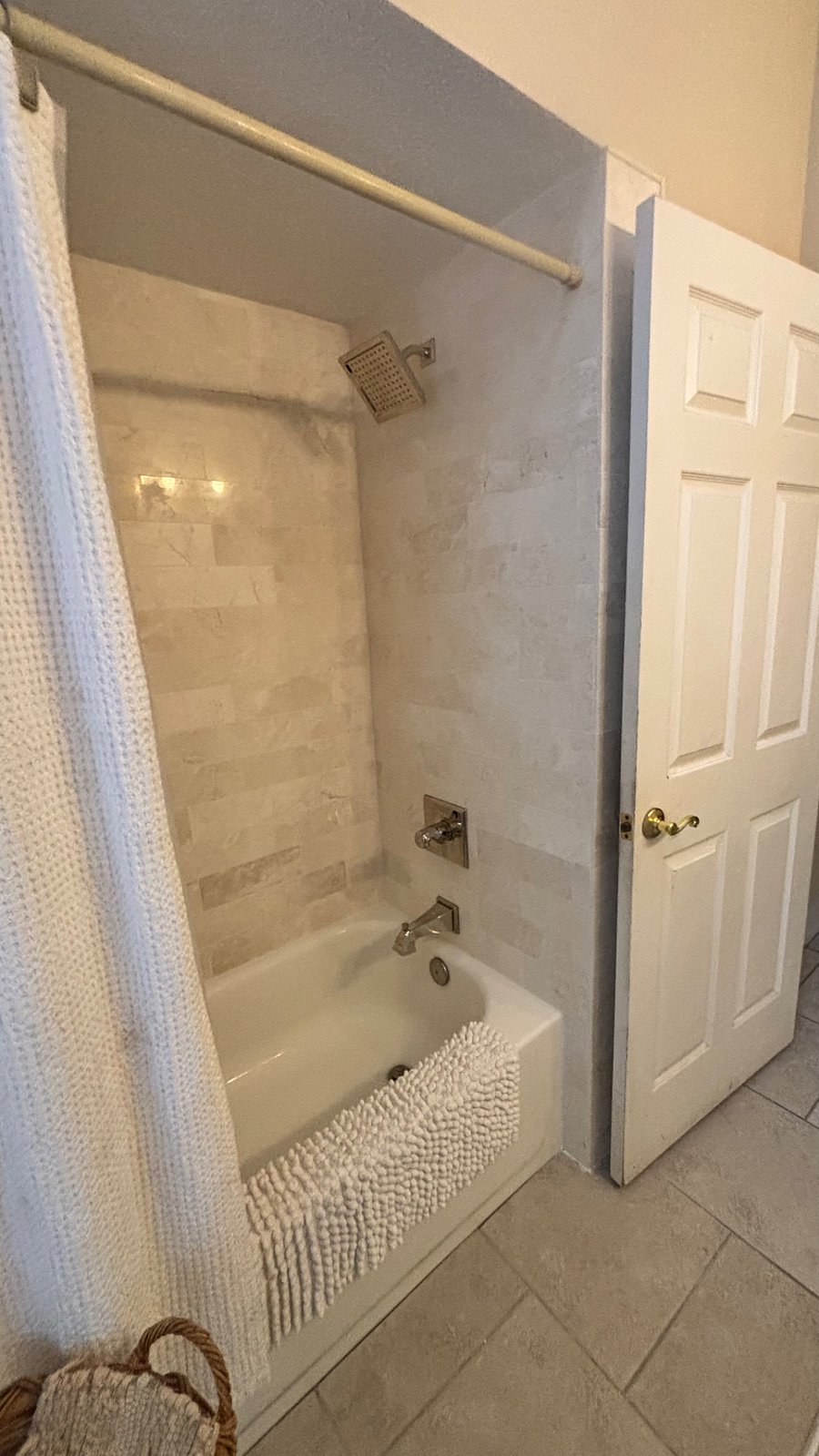 Furnished Finder property 1020327_1 photo 6