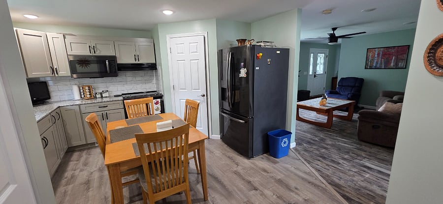 Furnished Finder property 1020339_1 photo 3