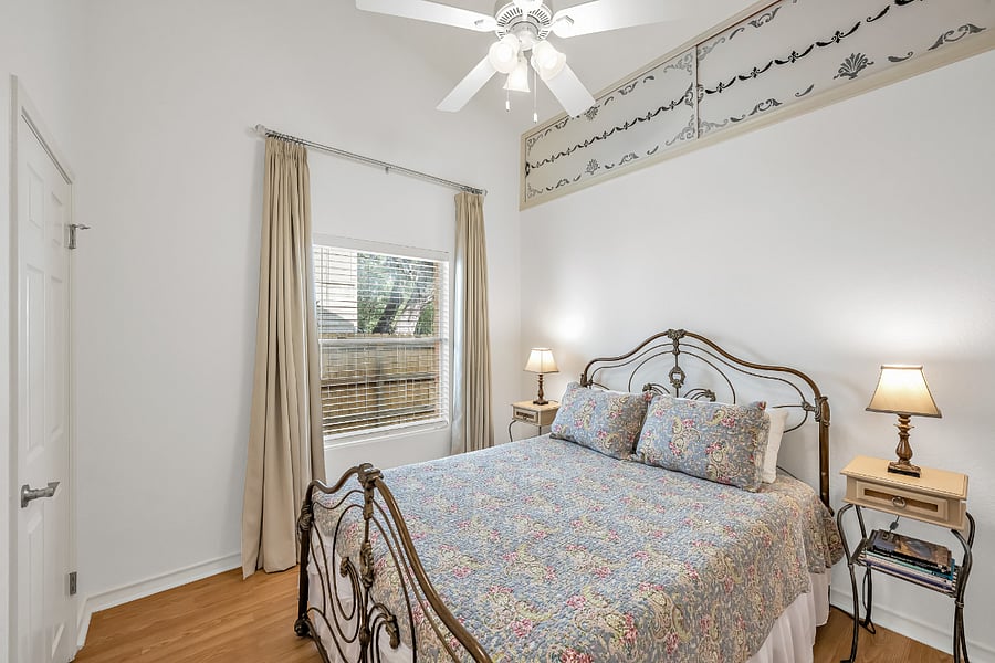 Furnished Finder property 1020375_1 photo 17