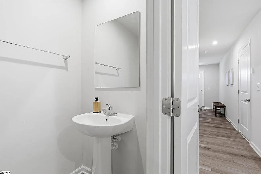 Furnished Finder property 1020381_1 photo 11