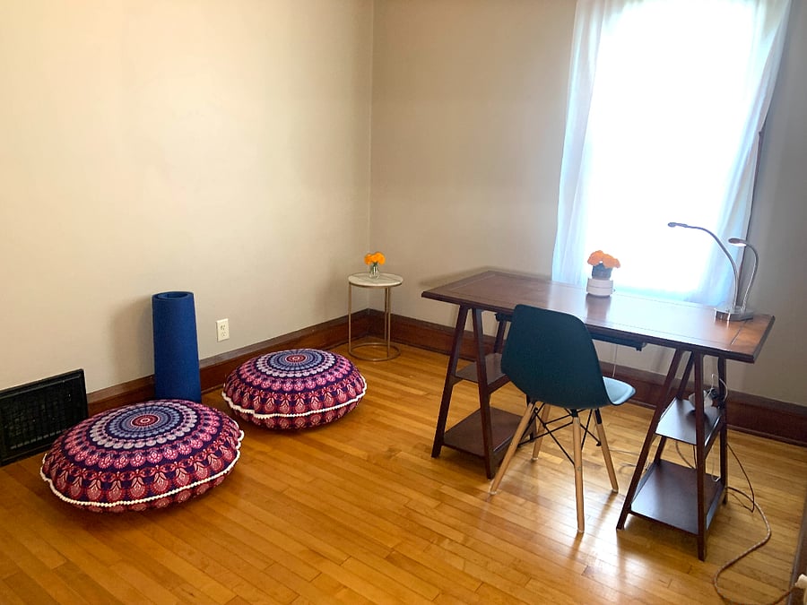Second Bedroom: Office / Meditation / Yoga. It also can be configured with a full size bed as an option. See other picture.