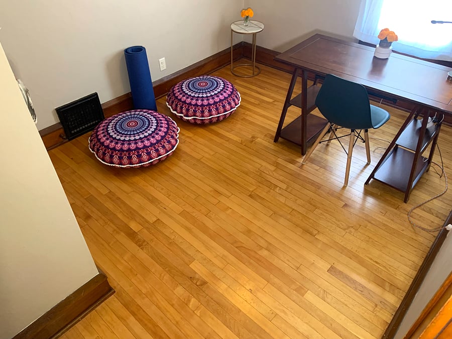 Second Bedroom: Office / Meditation / Yoga. It also can be configured with a full size bed as an option. See other picture.
