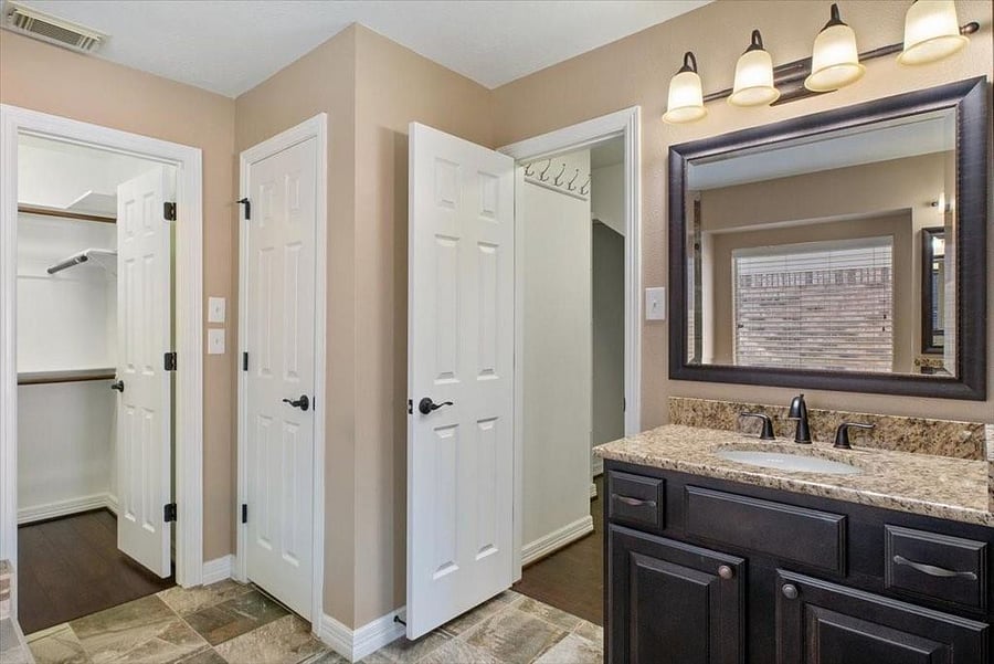 Furnished Finder property 1020457_1 photo 12