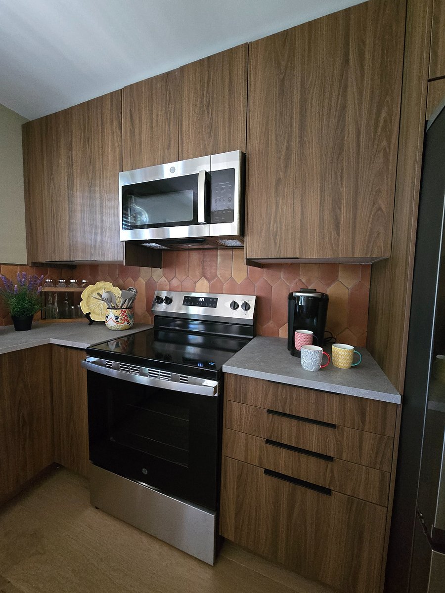 Furnished Finder property 1020459_1 photo 3