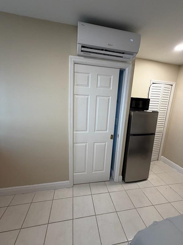 Furnished Finder property 1020477_1 photo 6