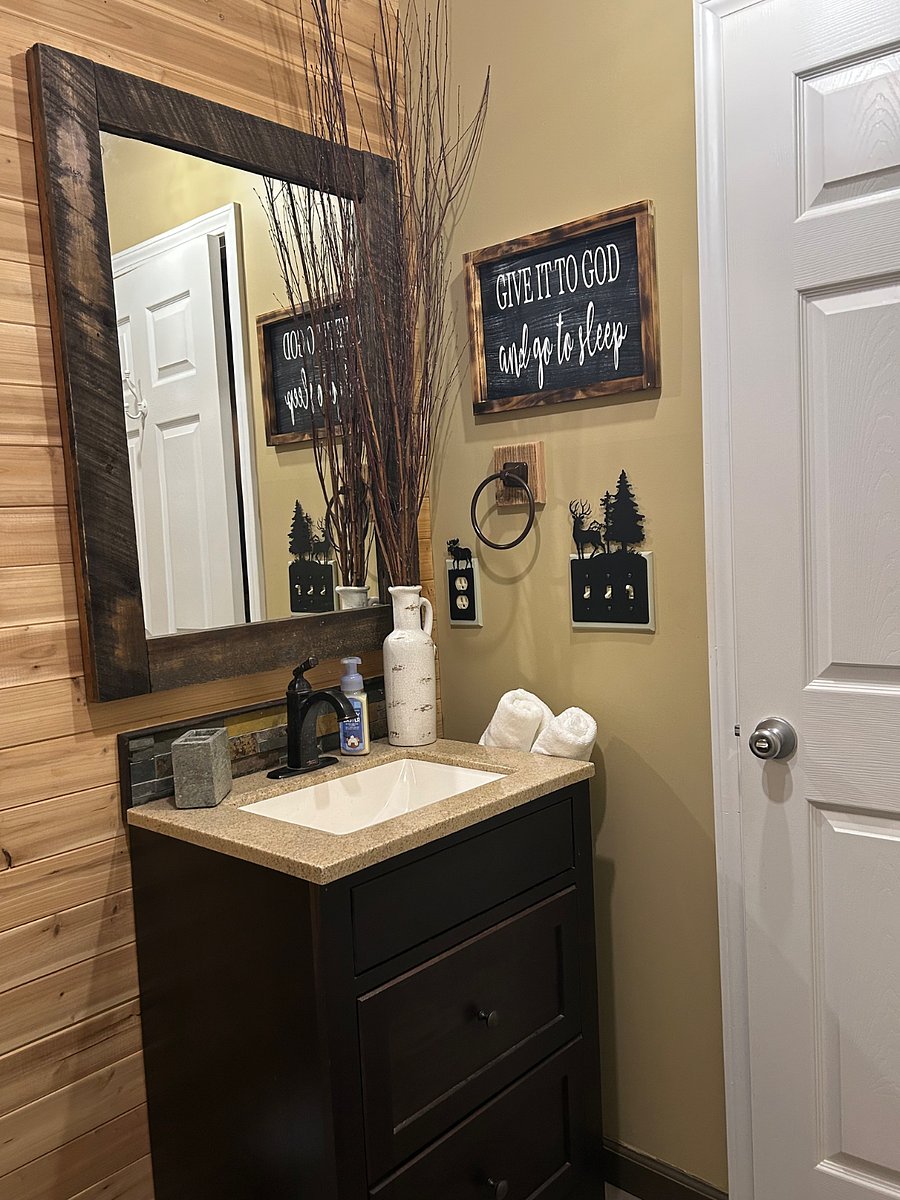 Furnished Finder property 1020481_1 photo 21