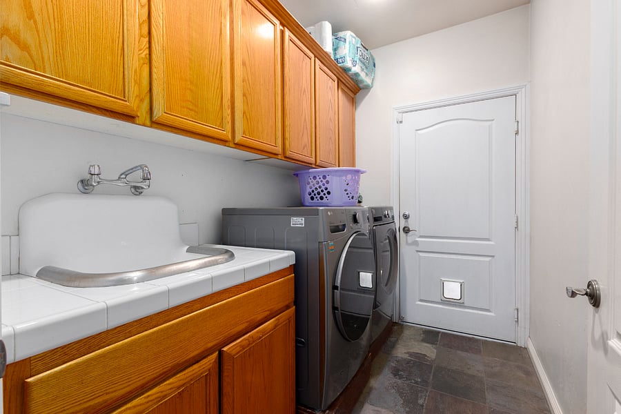 Furnished Finder property 1020492_1 photo 17