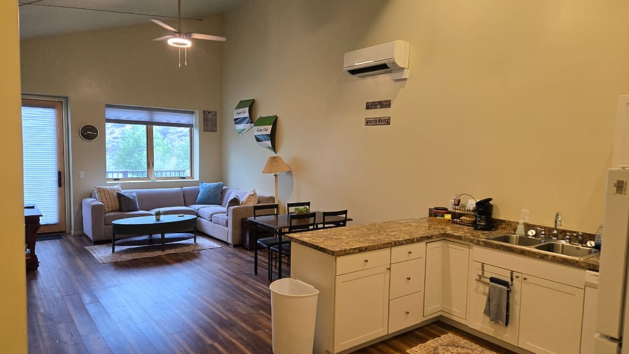 Furnished Finder property 1020511_1 photo 3