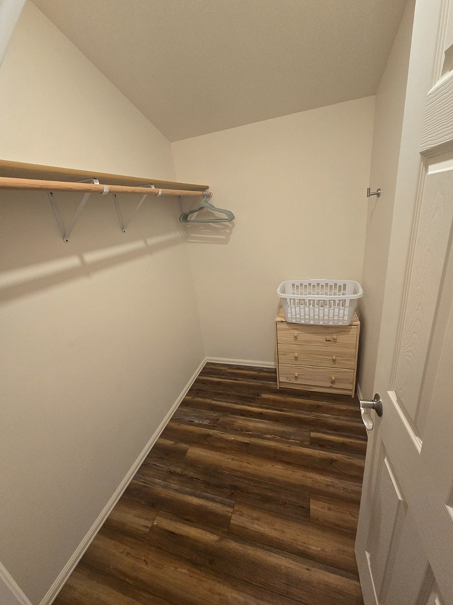 Furnished Finder property 1020511_2 photo 7