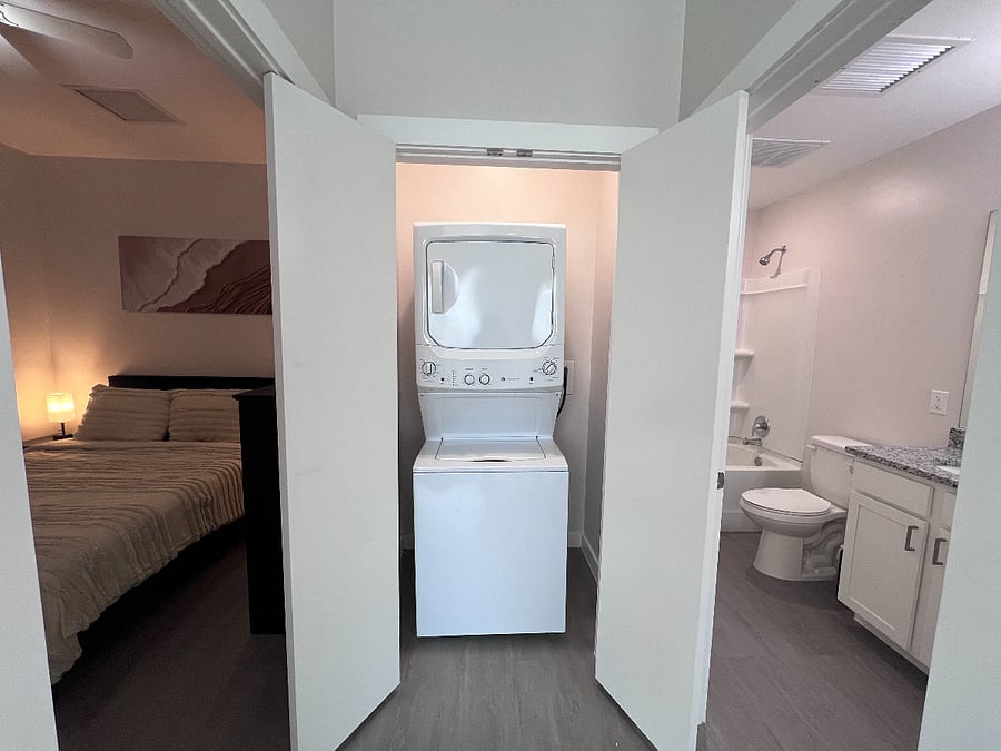 Furnished Finder property 1020532_1 photo 11