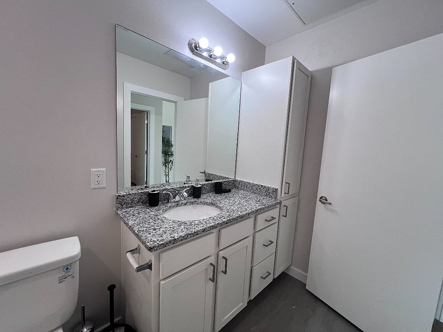 Furnished Finder property 1020532_1 photo 12