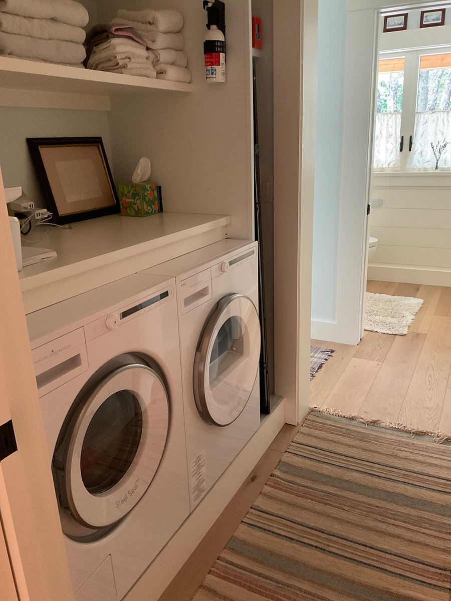 Washer & dryer