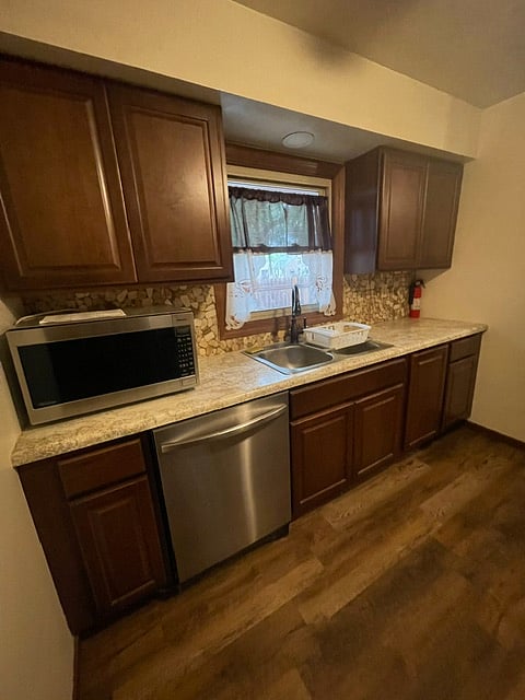 Furnished Finder property 1020588_1 photo 3