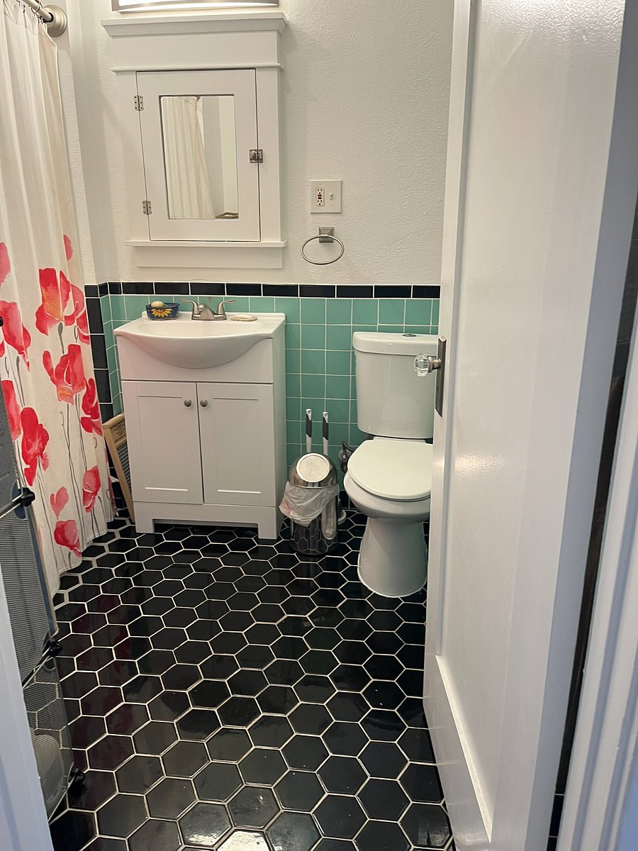 Furnished Finder property 1020592_1 photo 9